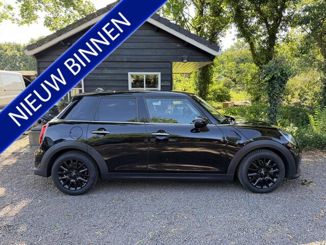 Mini ONE 5-Deurs 1.5 Business Edition NAV|PDC|VIRTUAL
