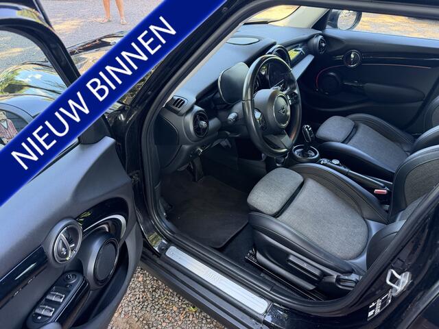 Mini ONE 5-Deurs 1.5 Business Edition NAV|PDC|VIRTUAL