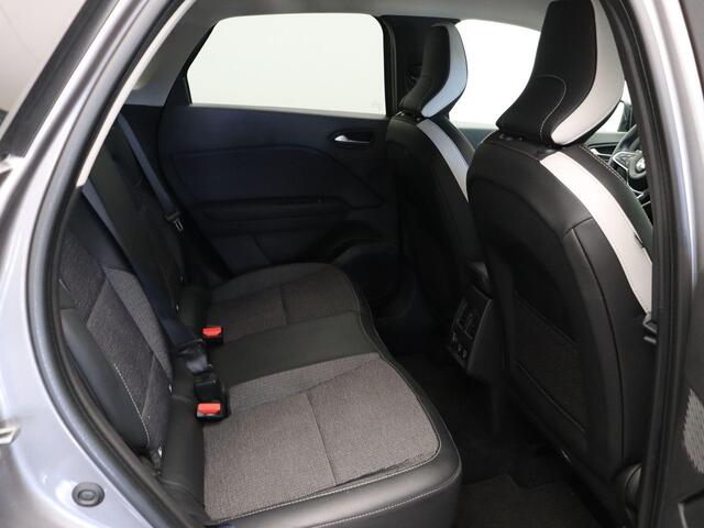 Mitsubishi ASX 1.6 PHEV AT Intense+ | Stoel en stuurverwarming | Achteruitrij camera | Adaptieve Cruise Control |