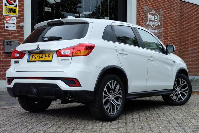 Mitsubishi ASX 1.6 Cleartec Connect Pro+ / CarPlay / Camera / 18" / NAP