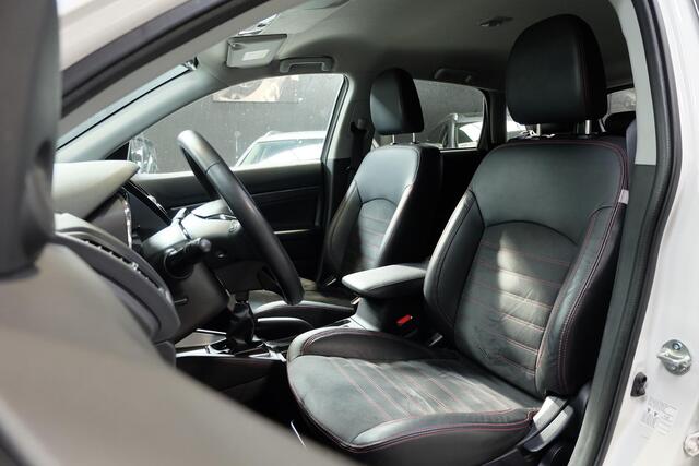 Mitsubishi ASX 1.6 Cleartec Connect Pro+ / CarPlay / Camera / 18" / NAP