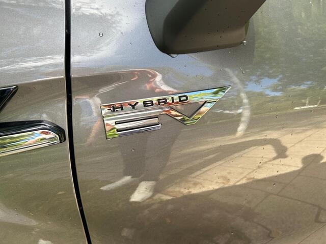 Mitsubishi ASX 1.8 HEV AT Instyle | 1.500 Euro Korting | De Nieuwe Aandrijflijn | | Compleet uitgerust | Schuif-kantel dak | Stoel-/stuur-/voorruitverwarming | Navigatie |