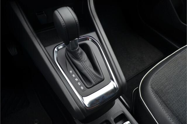 Mitsubishi ASX PHEV 1.6 A/T FIRST EDITION | PLUG IN HYBRID | NAVI | ADAPTIEF CRUISE | STUUR & STOEL VERWARMING | FABRIEKSGARANTIE TOT 27-05-2032* | ALL IN RIJKLAARPRIJS