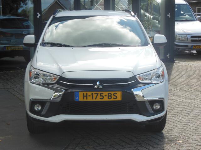 Mitsubishi ASX 1.6 Cleartec Life Staat in De Krim