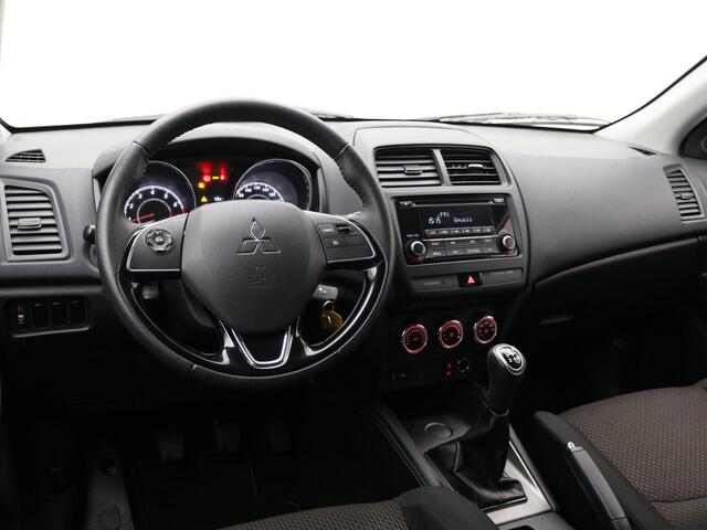 Mitsubishi ASX 1.6 Cleartec Life / Airconditioning / 1ste Eigenaar / Dealer onderhouden / LMV / Parkeersensoren achter / Cruise Control /