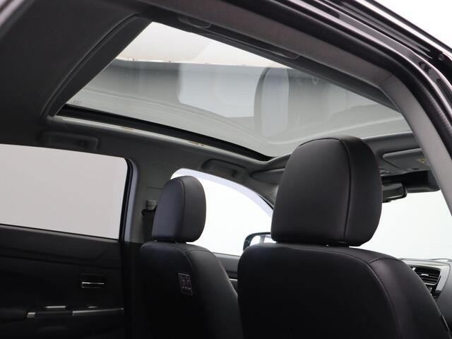 Mitsubishi ASX 1.6 Cleartec Instyle | Trekhaak | Panoramadak | Achteruitrijcamera | Climate control | Stoelverwarming |