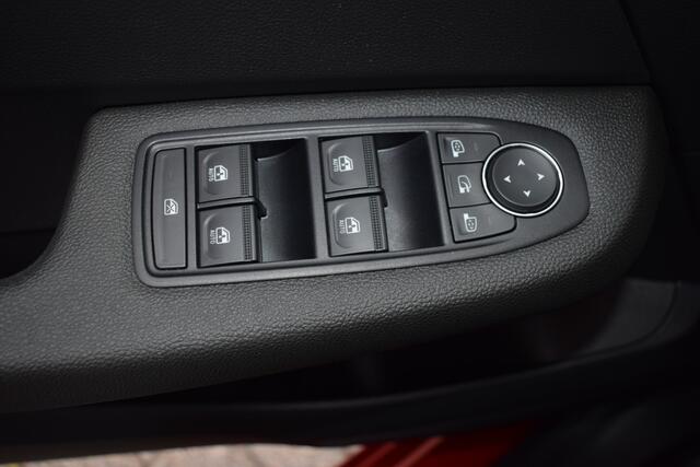 Mitsubishi COLT 1.6i HEV/Hybrid Intense Autom. | Climate Control | Cruise Control | SmartLink-Navigatie | Camera | Trekhaak | 8Jr. Garantie