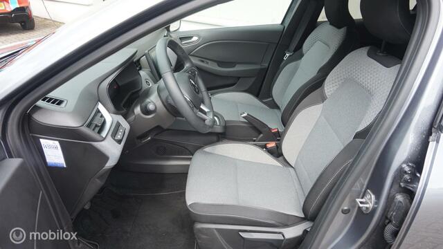 Mitsubishi COLT 1.0T MT Intense Apple Carplay/Android Auto | Cruise Control | Climate Control