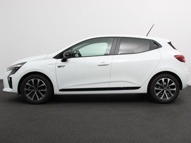 Mitsubishi COLT 1.6 HEV Automaat Intense DEMO Navigatie d.m.v. Apple Carplay/Android Auto Camera Climate Control Cruise Control Lichtmetalen velgen Extra Getint Glas Digitale Cockpit