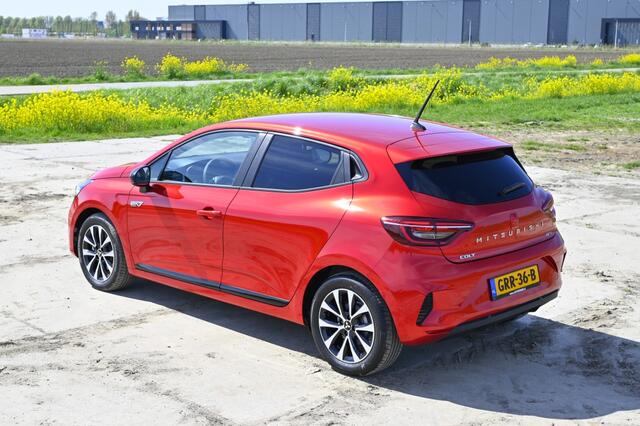 Mitsubishi COLT 1.6 HEV Intense