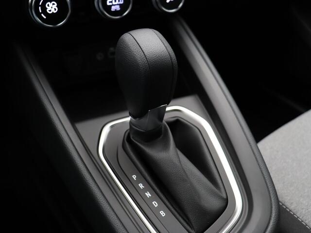 Mitsubishi COLT 1.6 HEV Intense | Parkeersensoren voor/achter | Achteruitrijcamera |