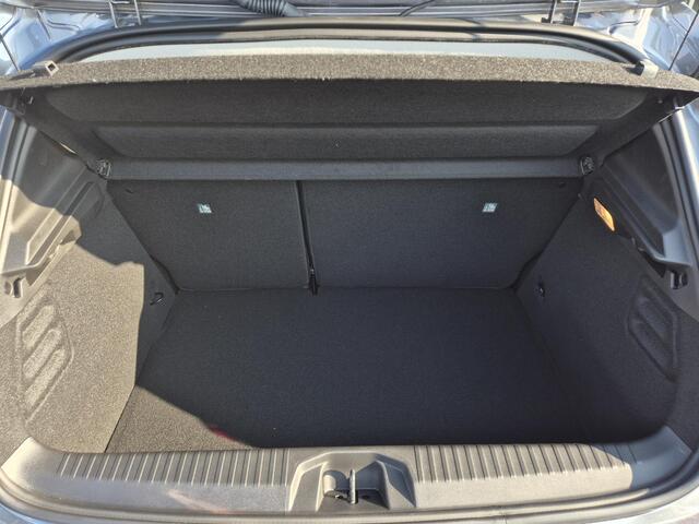 Mitsubishi COLT 1.6 HEV Intense | Nieuw uit voorraad leverbaar | Actie |