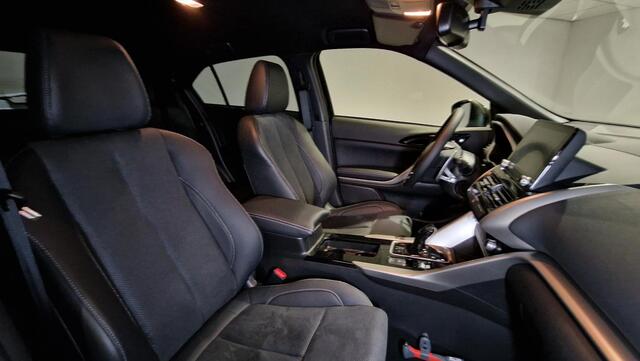 Mitsubishi ECLIPSE Cross 2.4 PHEV Intense+