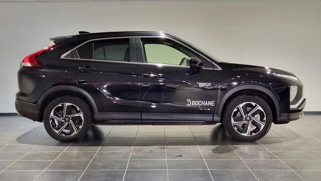 Mitsubishi ECLIPSE Cross 2.4 PHEV Intense+