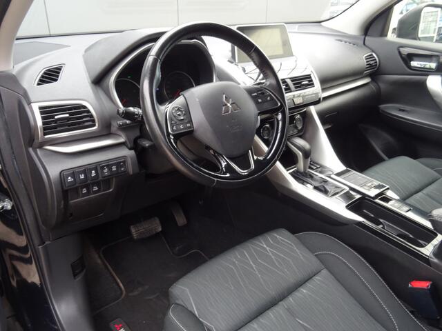 Mitsubishi ECLIPSE Cross 1.5 DI-T First Edition * CARPLAY * TREKHAAK !!