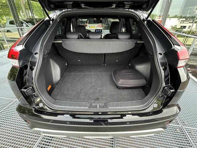 Mitsubishi ECLIPSE Cross 2.4 PHEV Intense+ | Achteruitrijcamera | Navigatie | Stoelverwarming