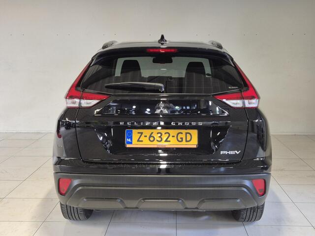 Mitsubishi ECLIPSE Cross 2.4 PHEV Intense