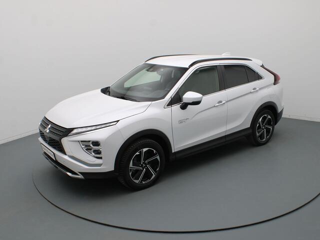 Mitsubishi ECLIPSE Cross 188pk PHEV Intense+ Camera | Cruise | Navi | Parkeersens. v+a | Stoelverw. | Trekhaak