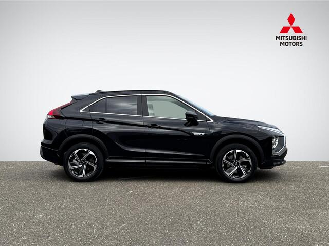 Mitsubishi ECLIPSE Cross 2.4 PHEV Executive | Stuur- + Stoelverwarming | Dodehoek Detectie | Adapt. Cruise Control | 360° Camera | Rijklaarprijs!
