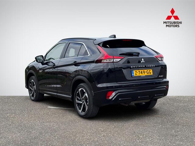 Mitsubishi ECLIPSE Cross 2.4 PHEV Executive | Stuur- + Stoelverwarming | Dodehoek Detectie | Adapt. Cruise Control | 360° Camera | Rijklaarprijs!
