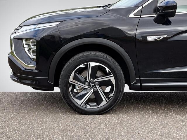 Mitsubishi ECLIPSE Cross 2.4 PHEV Executive | Stuur- + Stoelverwarming | Dodehoek Detectie | Adapt. Cruise Control | 360° Camera | Rijklaarprijs!