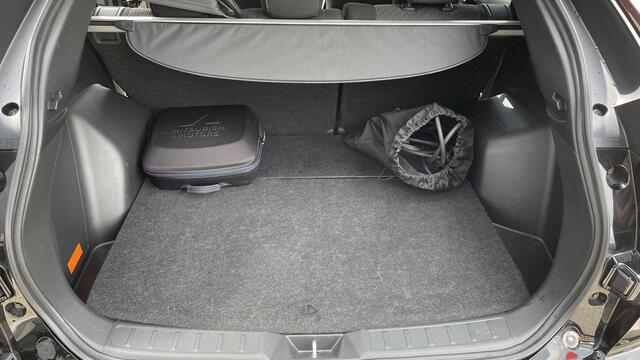 Mitsubishi ECLIPSE Cross 2.4 PHEV Intense | Stoelverwarming | Achteruitrijcamera | Apple Carplay / Android Auto | DAB+