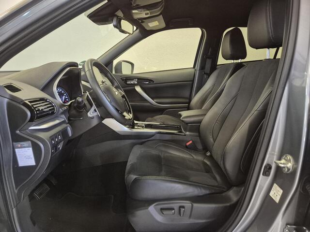 Mitsubishi ECLIPSE Cross 2.4 PHEV Intense+ | Navigatie | Achteruitrijcamera | Climate Control |