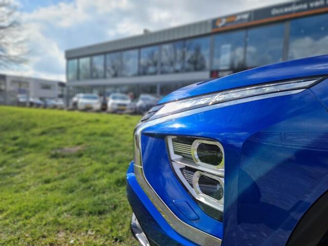 Mitsubishi ECLIPSE Cross 2.4 PHEV Black edition DEMO