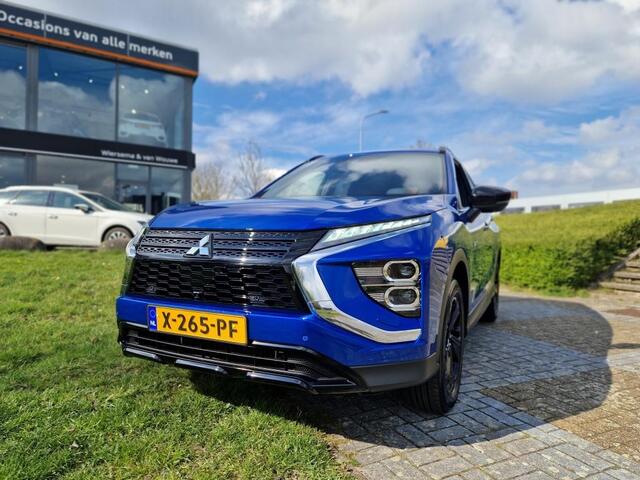 Mitsubishi ECLIPSE Cross 2.4 PHEV Black edition DEMO