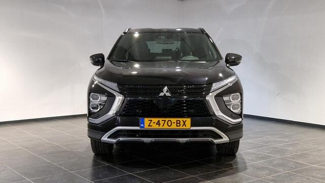 Mitsubishi ECLIPSE Cross 2.4 PHEV Intense+