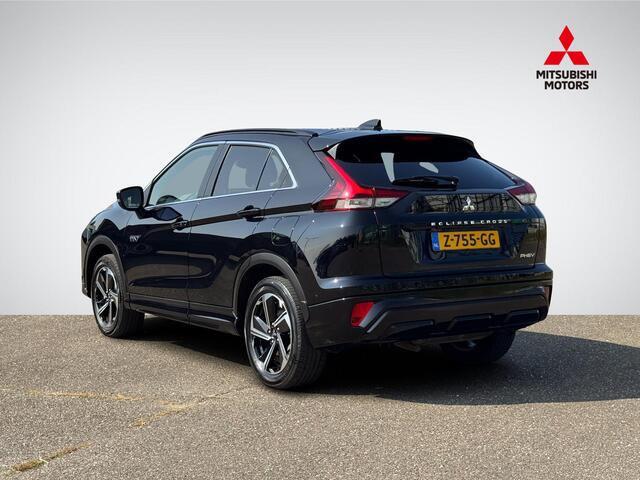 Mitsubishi ECLIPSE Cross 2.4 PHEV Executive | Stuur- + Stoelverwarming | Dodehoek Detectie | Adapt. Cruise Control | 360° Camera | Rijklaarprijs!
