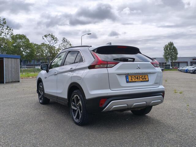 Mitsubishi ECLIPSE Cross 2.4 PHEV Intense+