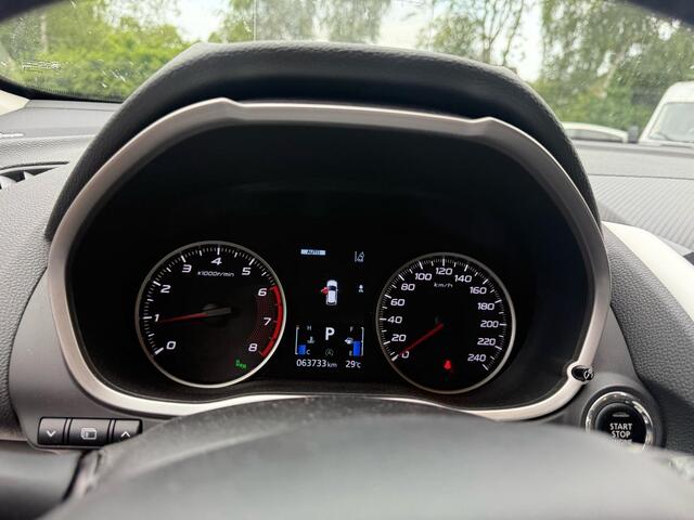 Mitsubishi ECLIPSE Cross 1.5 DI-T 4WD First Edition 163pk Automaat | Adaptieve Cruise | Head Up Display | Full Leder | | Panorama dak | Stoelverwarming | 1.600kg Trekgewicht!