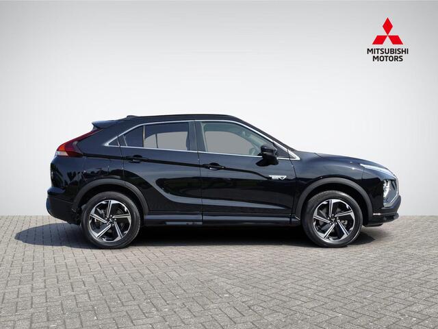 Mitsubishi ECLIPSE Cross 2.4 PHEV Executive | Stuur- + Stoelverwarming | Dodehoek Detectie | Adapt. Cruise Control | 360° Camera | Rijklaarprijs!