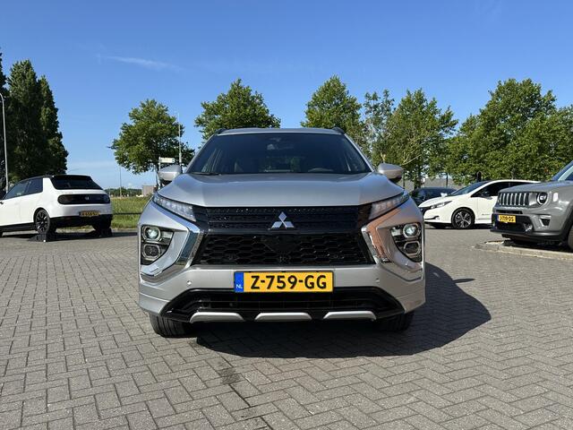 Mitsubishi ECLIPSE Cross 2.4 PHEV Executive | Stuur- + Stoelverwarming | Dodehoek Detectie | Adapt. Cruise Control | 360° Camera | Rijklaarprijs!