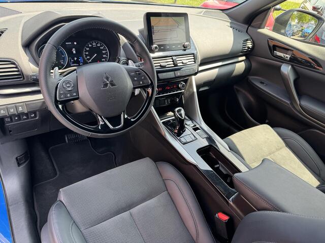 Mitsubishi ECLIPSE Cross 2.4 PHEV Black Edition | Navigatie | 360° Camera | Stuur- + Stoelverwarming | Adapt. Cruise Control | Leder | Keyless Entry | Rijklaarprijs!