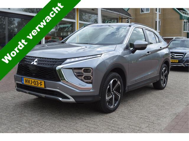 Mitsubishi ECLIPSE Cross 2.4 PHEV Instyle Led kopl. / Key-less / Hud / Enz.