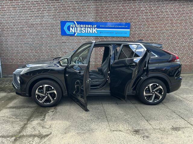 Mitsubishi ECLIPSE Cross 2.4 PHEV Black Edition Automaat