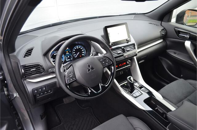 Mitsubishi ECLIPSE Cross PHEV 2.4 EXECUTIVE 4WD | PLUG IN HYBRID | ADAPTIEF CRUISE | ALL SEASON BANDEN | FABRIEKSGARANTIE TOT 29-09-2031* | ALL IN RIJKLAARPRIJS
