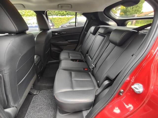 Mitsubishi ECLIPSE CROSS 1.5T INSTYLE 4WD