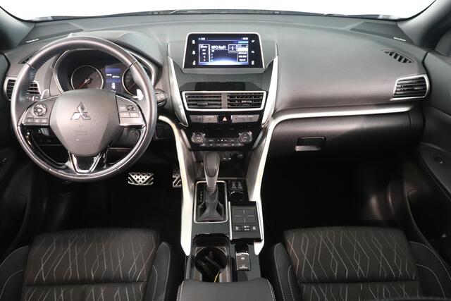 Mitsubishi ECLIPSE Cross 1.5 DI-T Black Edition | Rondomzicht Camera | Climate control | Cruise control | AppleCarplay AndroidAuto Navigatie | LED |