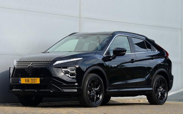 Mitsubishi ECLIPSE Cross PHEV 2.4 BLACK EDITION 4WD | PLUG IN HYBRID | ADAPTIEF CRUISE | ALL BLACK | FABRIEKSGARANTIE TOT 06-09-2030* | ALL IN RIJKLAARPRIJS