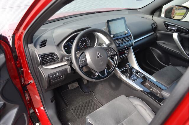 Mitsubishi ECLIPSE Cross PHEV 2.4 EXECUTIVE 4WD | PLUG IN HYBRID | ADAPTIEF CRUISE | TREKHAAK 1500KG | FABRIEKSGARANTIE TOT 23-04-2032* | ALL IN RIJKLAARPRIJS