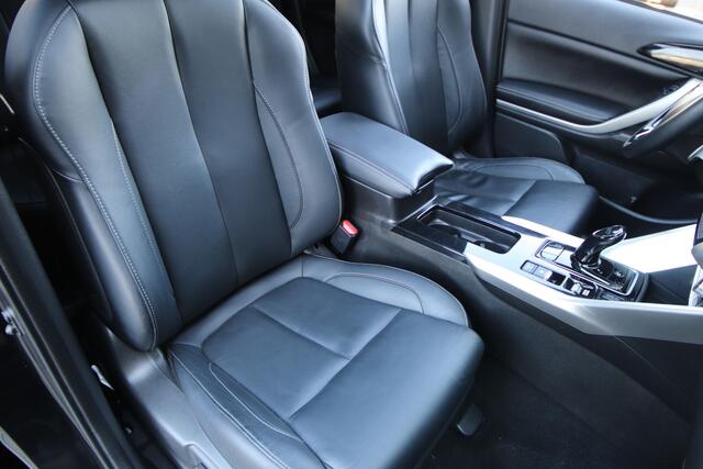 Mitsubishi ECLIPSE Cross 2.4 PHEV Instyle Pano, Leder, Adaptive Cr