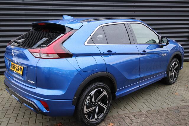 Mitsubishi ECLIPSE Cross 2.4 PHEV Executive Adaptive cruise,