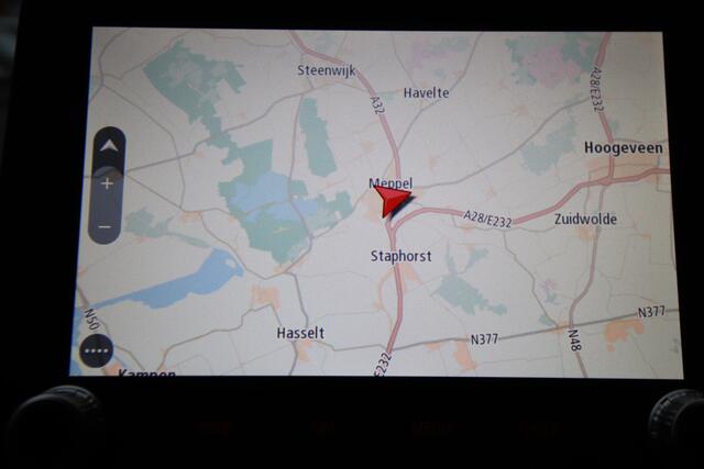 Mitsubishi ECLIPSE Cross 2.4 PHEV Executive Adaptive cruise,