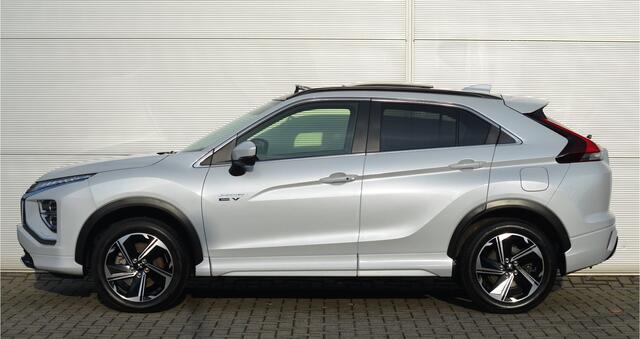 Mitsubishi ECLIPSE Cross PHEV 2.4 INSTYLE 4WD | PLUG IN HYBRID | FULL OPTIONS | PANORAMA DAK | LEDER | FABRIEKSGARANTIE TOT 08-12-2030* | ALL IN RIJKLAARPRIJS