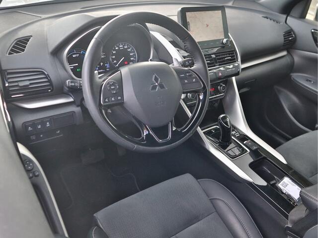 Mitsubishi ECLIPSE Cross 2.4 PHEV Intense+ Trekhaak | 18 inch lichtmetaalvelg | Dealerauto