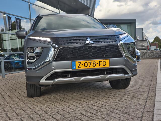 Mitsubishi ECLIPSE Cross 2.4 PHEV Intense+ Trekhaak | 18 inch lichtmetaalvelg | Dealerauto