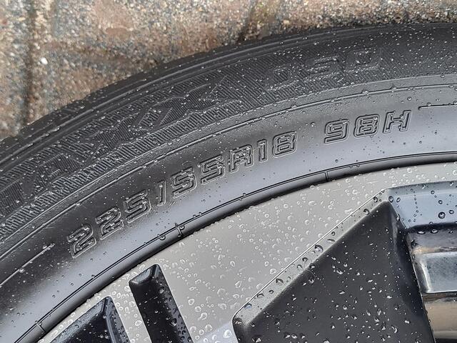 Mitsubishi ECLIPSE Cross 2.4 PHEV Business Intense+ Automaat / 8 jaar garantie vanaf nieuw / Trekhaak 1500kg Trekgewicht